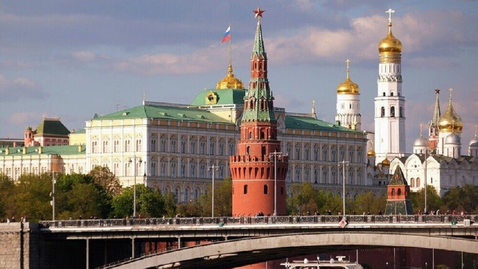 تقرير خبرة يدعو موسكو إلى تغيير نظرتها إلى العالم