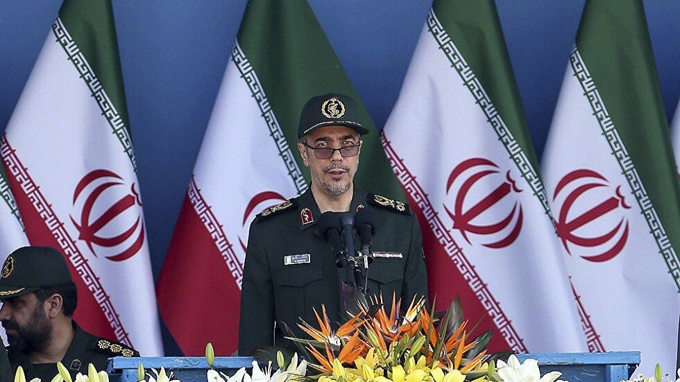 قائد الأركان الإيراني: التحالف البحري في الخليج سيولد مهزوما