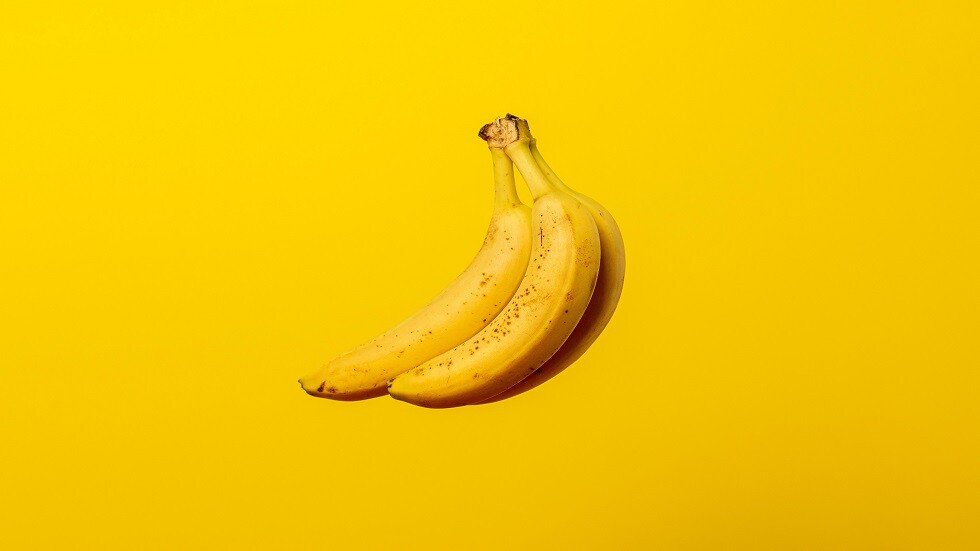 لماذا ينصح بالامتناع عن تناول الموز كوجبة إفطار؟