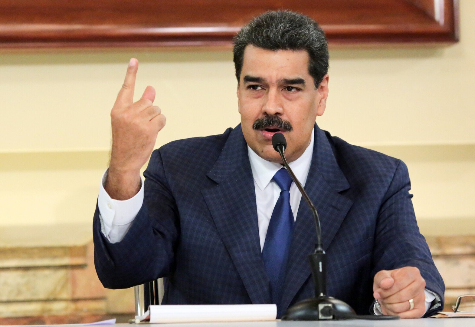 مادورو: سأعيش 100 عام  بفضل العناية الإلهية!