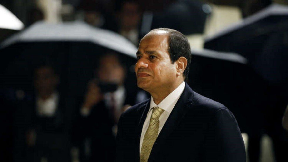 السيسي للغانم: أمن الخليج مرتبط بأمن مصر القومي