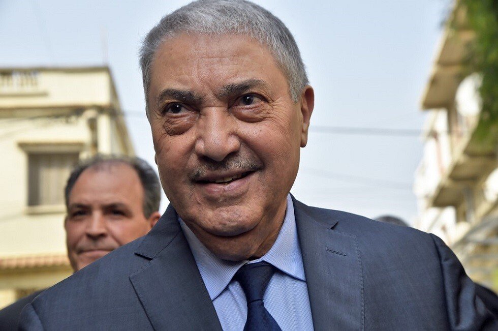 الجزائر.. 20 راغبا في الترشح لانتخابات الرئاسة