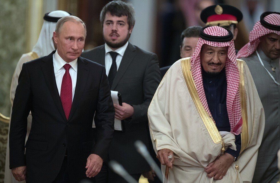 لافروف يلتقي نظيره السعودي في نيويورك ويبحث معه زيارة بوتين للمملكة وملفات ساخنة