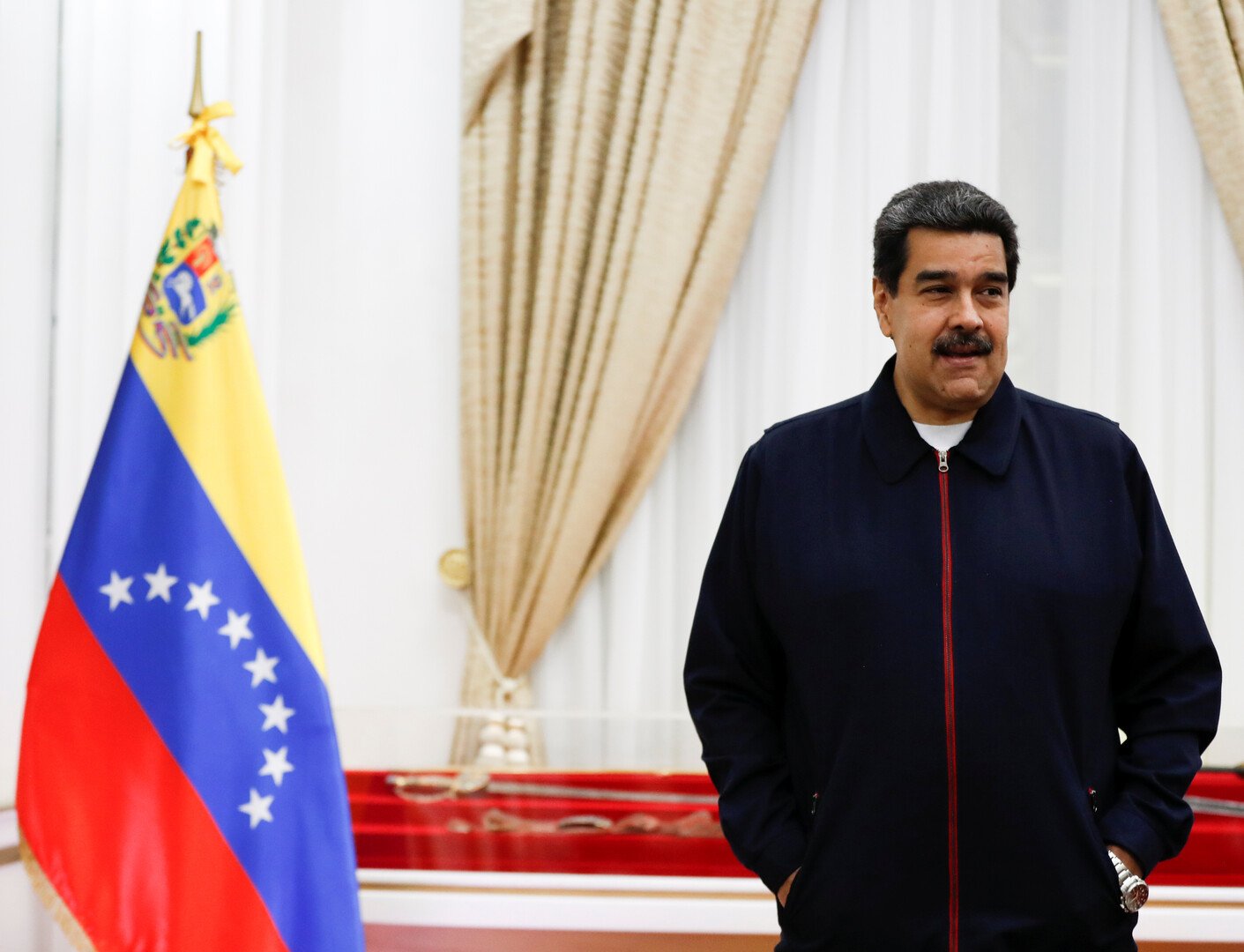 بوتين لمادورو: ندعم كل مؤسسات السلطة الشرعية في فنزويلا وملتزمون بتعاوننا العسكري