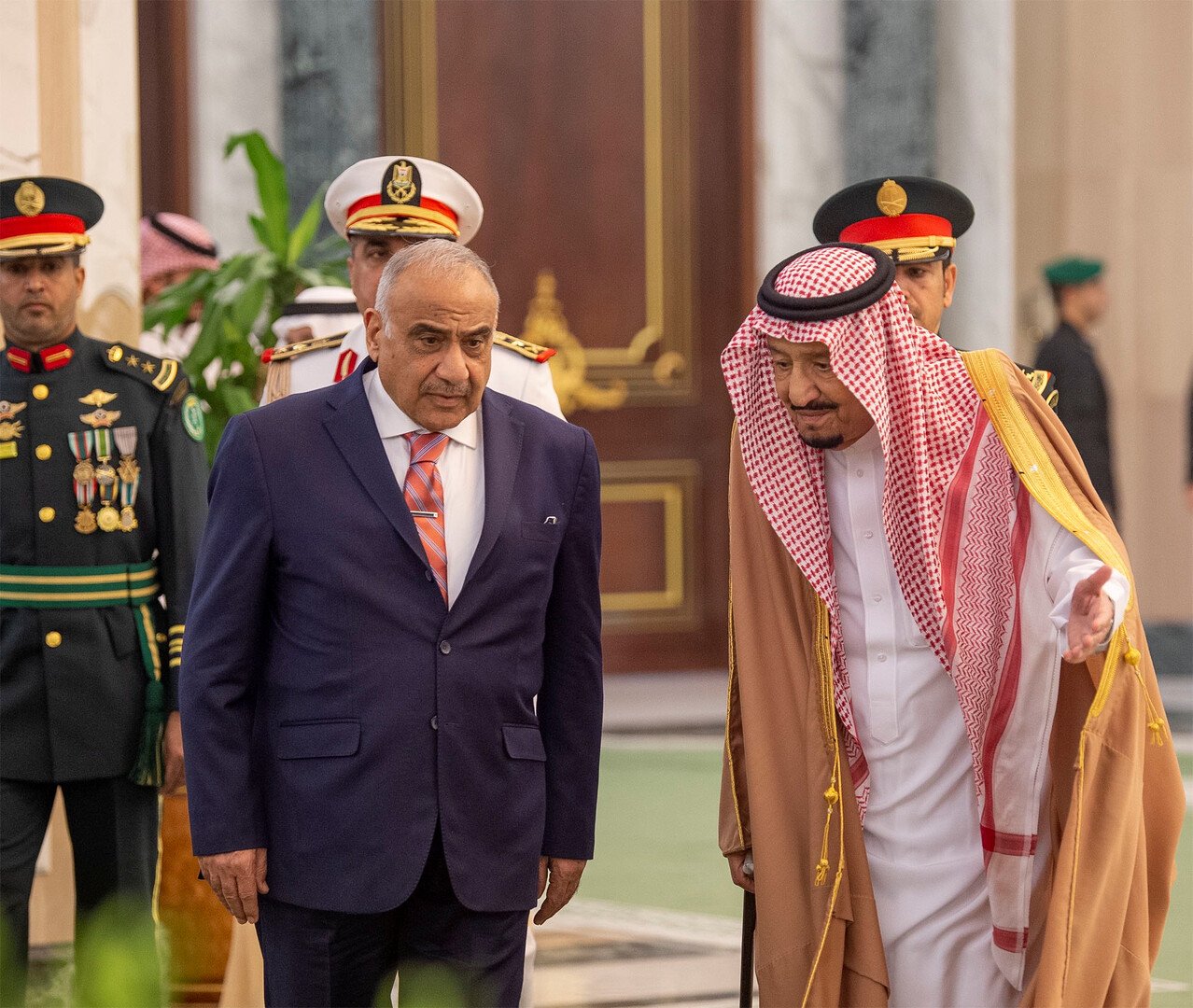 رئيس الوزراء العراقي في السعودية