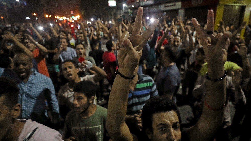 رئيس البرلمان المصري: لا يوجد معتقلون سياسيون في بلادنا