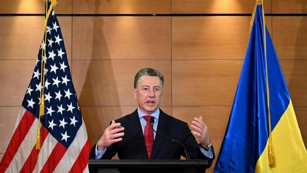استقالة المبعوث الأمريكي إلى أوكرانيا متأثرا بفضيحة مكالمة ترامب