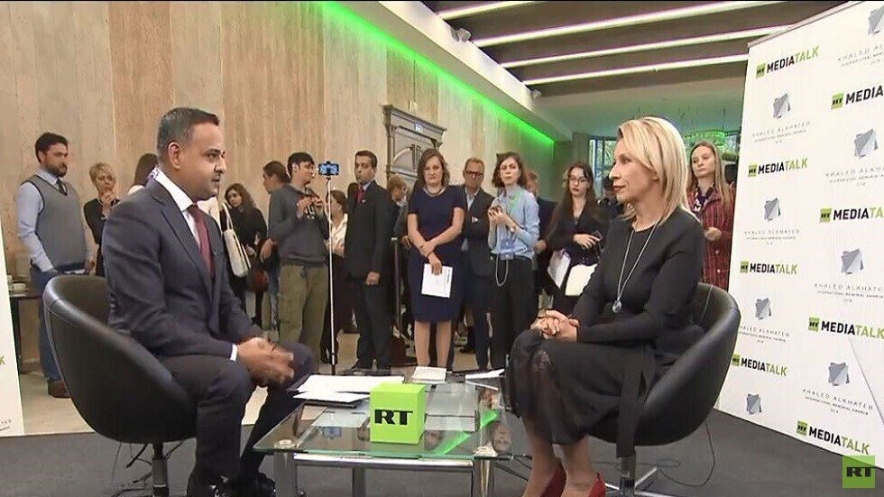 زاخاروفا لـRT: وسائل الإعلام أصبحت خلال الـ15 عاما الماضية مصدرا للتلاعب بالرأي العام