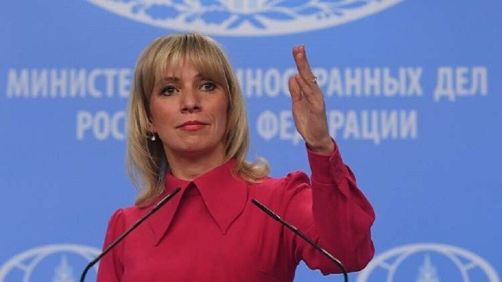 زاخاروفا: الغرب يحاول إظهار وكأن بوتين يتصل يوميا بـRT أو سبوتنيك لإملاء الأخبار عليهما