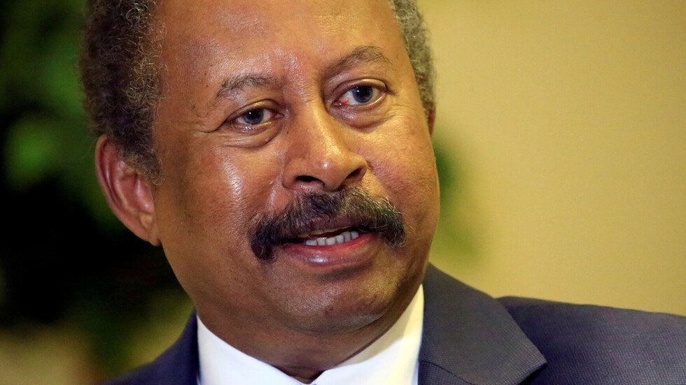 حمدوك يقيل 35 مدير جامعة حكومية في السودان