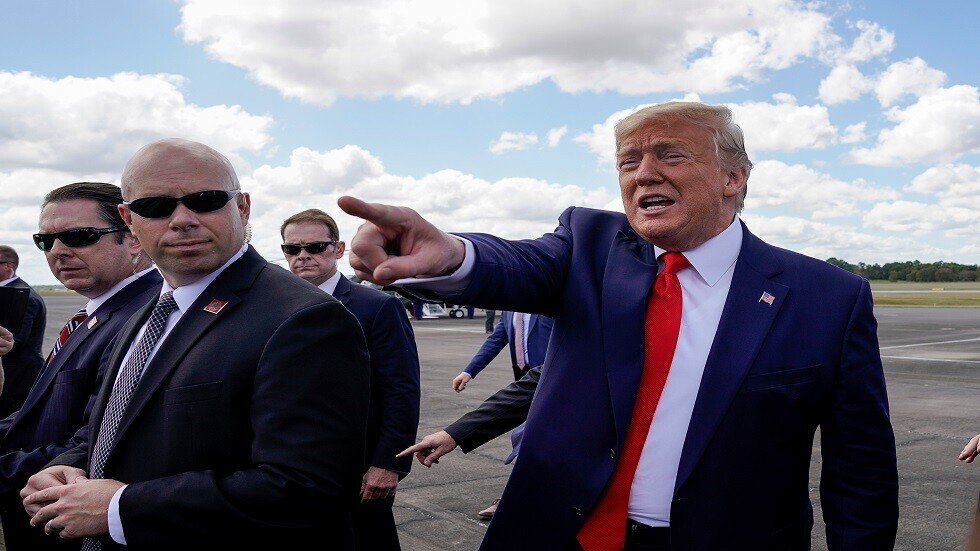 البيت الأبيض يعد رسالة إلى رئيسة مجلس النواب بشأن تحقيق عزل ترامب