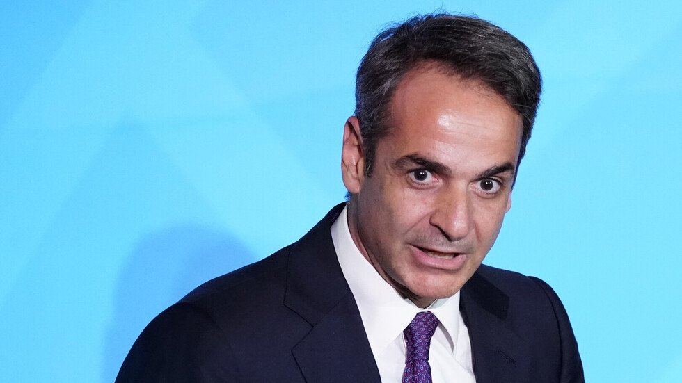 اليونان تطالب تركيا بتحمل مسؤوليتها لضبط تدفق المهاجرين وعدم استغلال الوضع لأهدافها