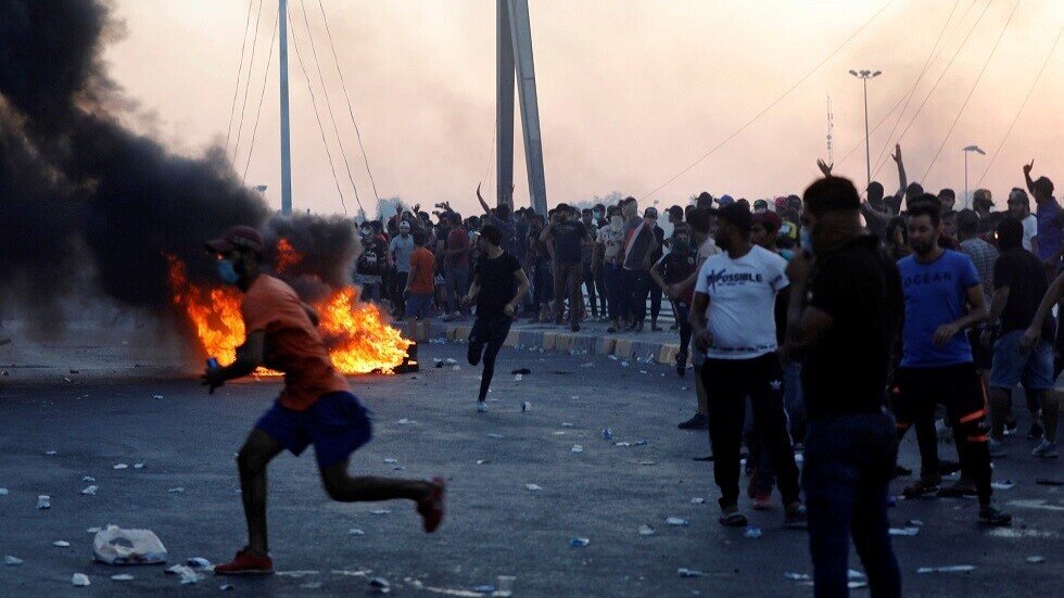 مراسل RT: مقتل وإصابة أكثر من 20 شخصا جراء سقوط قذائف وعمليات قنص بمدينة الصدر