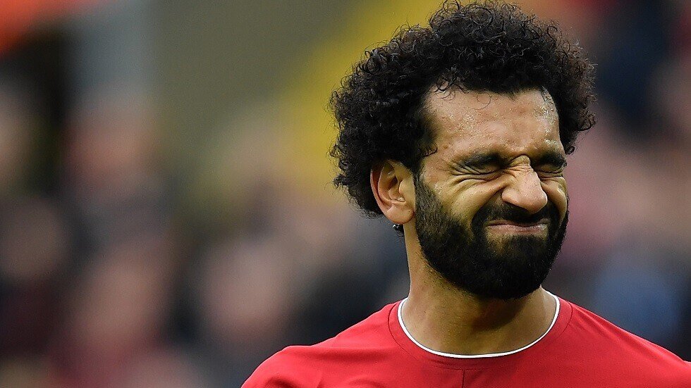 راقصة شهيرة توجه رسالة لمحمد صلاح