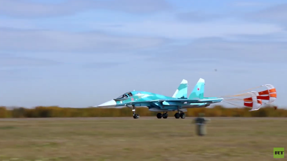 تسليم طائرات 