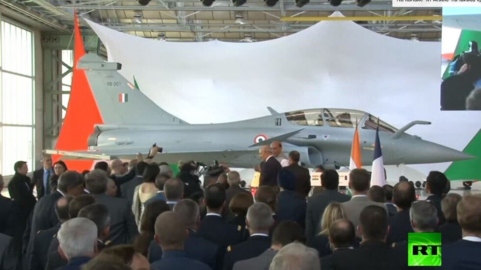 الهند تتسلم أول مقاتلة "رافال" من فرنسا