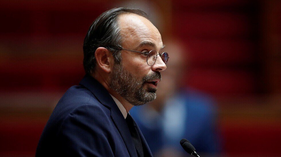 رئيس الوزراء الفرنسي ينتقد "التردد" الأمريكي بشأن شمال شرق سوريا