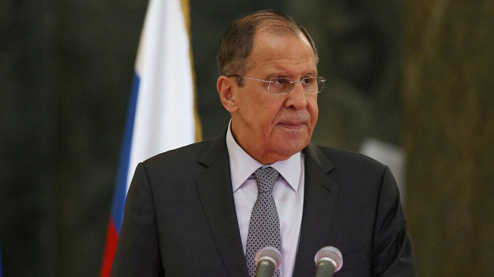 لافروف: موقف واشنطن تجاه سوريا متناقض