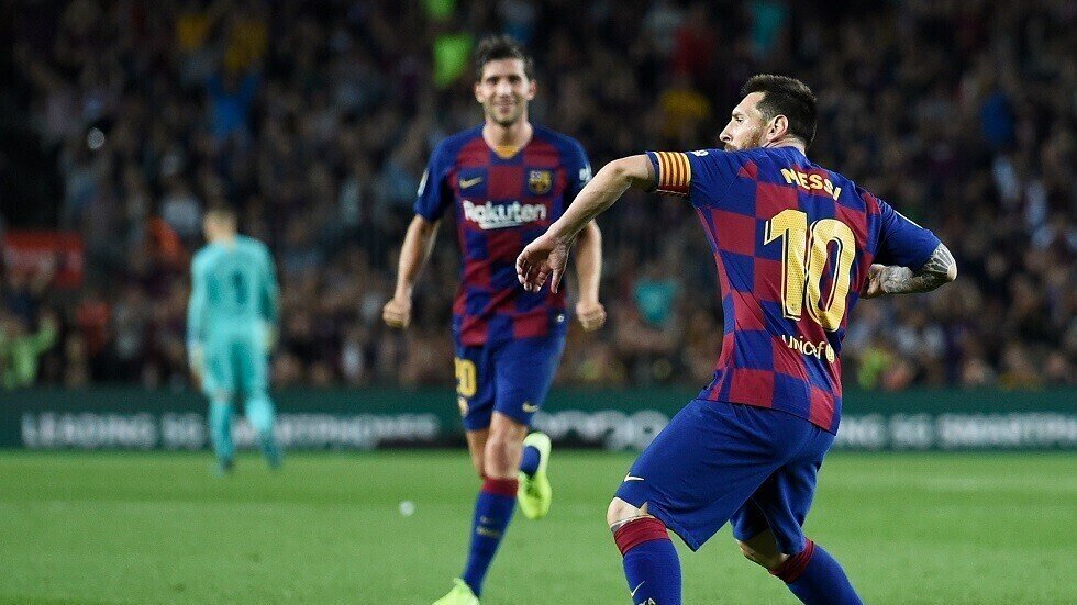 ميسي يتحدث حول "الرحيل" عن برشلونة وعودة نيمار