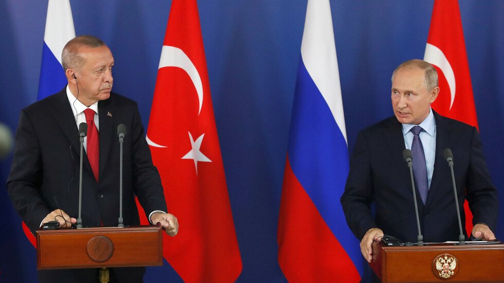 بوتين يدعو أردوغان إلى "تقييم دقيق" للوضع بسوريا في ظل العملية العسكرية التركية