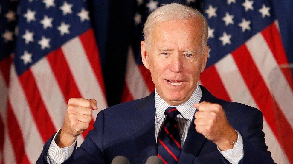 لأول مرة.. بايدن يدعو لعزل ترامب