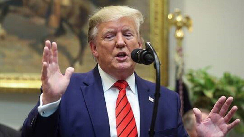 ترامب عن الديمقراطيين الساعين لعزله: مرضى ومجانين