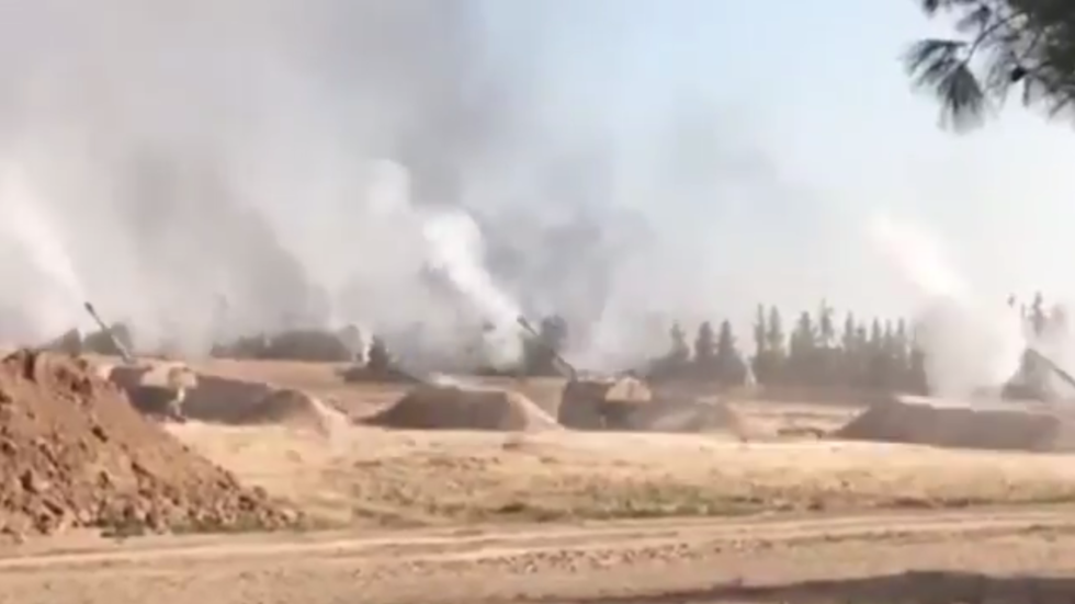 المدفعية التركية تضرب مواقع كردية في سوريا