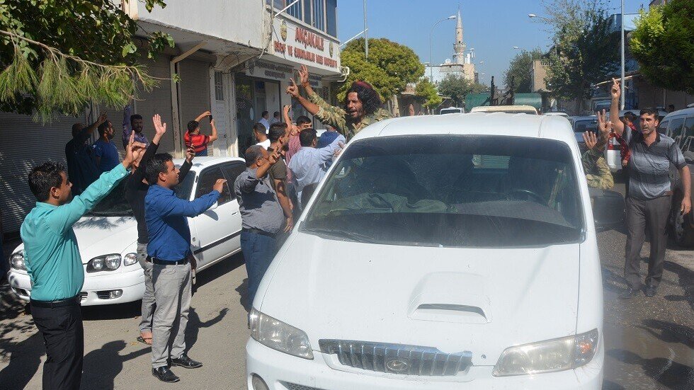 "المرصد": الجيش التركي والفصائل المتحالفة معه سيطروا على 220 كلم داخل سوريا بعد معارك مع "قسد"