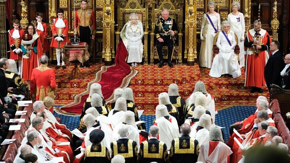 الملكة إليزابيث: خروج بريطانيا من الاتحاد الأوروبي في 31 أكتوبر يعد 