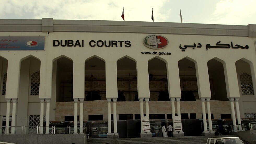 الإمارات: السجن 13 عاما لخليجي أطلق كلبه المفترس على الشرطة