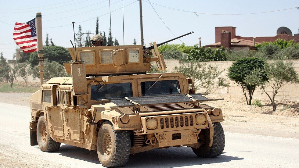 "نيوزويك": الجيش الأمريكي يسلم منبج للروس