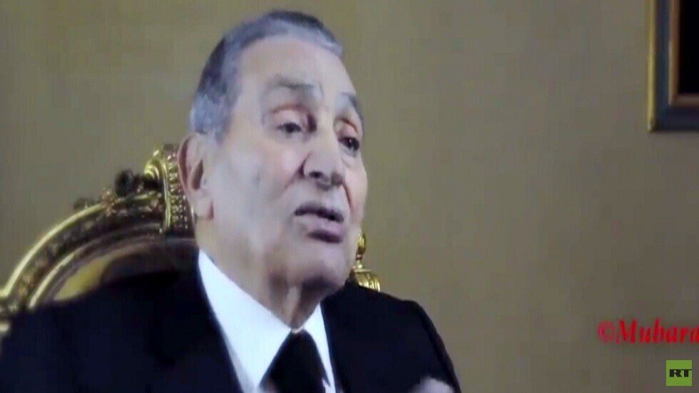 مصر.. جدل بعد ظهور حسني مبارك