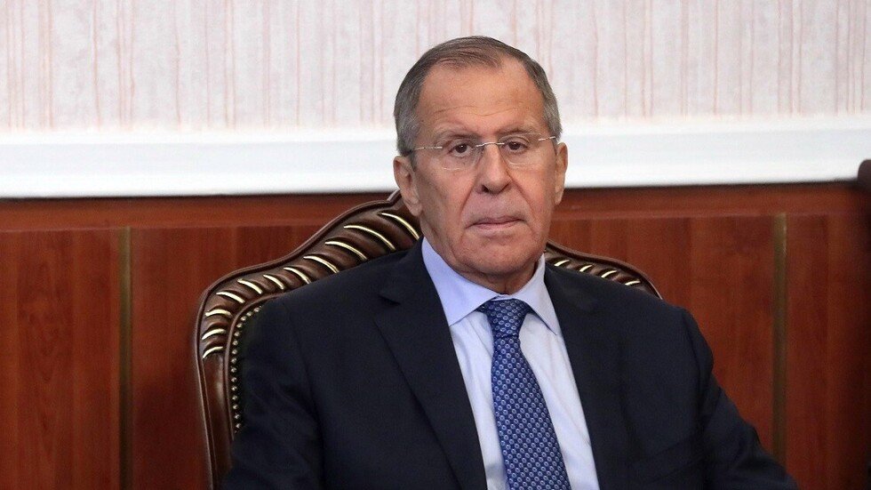 لافروف: يجب خلق ظروف على الأرض تضمن سيادة سوريا وأمن تركيا