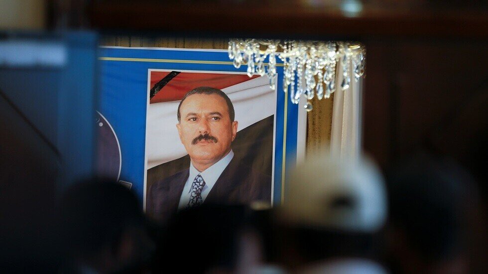 الحوثيون يفرجون عن متهمين في محاولة اغتيال علي عبد الله صالح عام 2011