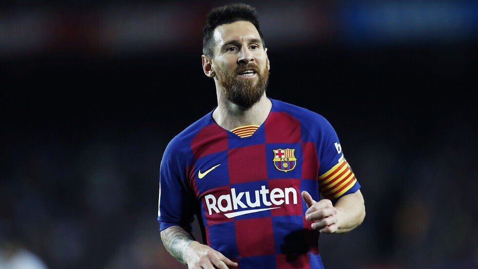 برشلونة يقفز إلى صدارة "الليغا" بثلاثية في شباك إيبار (فيديو)