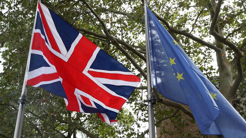 صحيفة: الاتحاد الأوروبي مستعد لتأجيل 