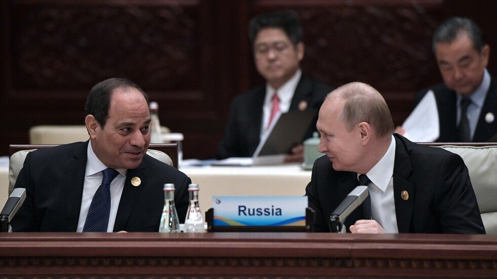 بوتين والسيسي سيناقشان عودة رحلات الطيران