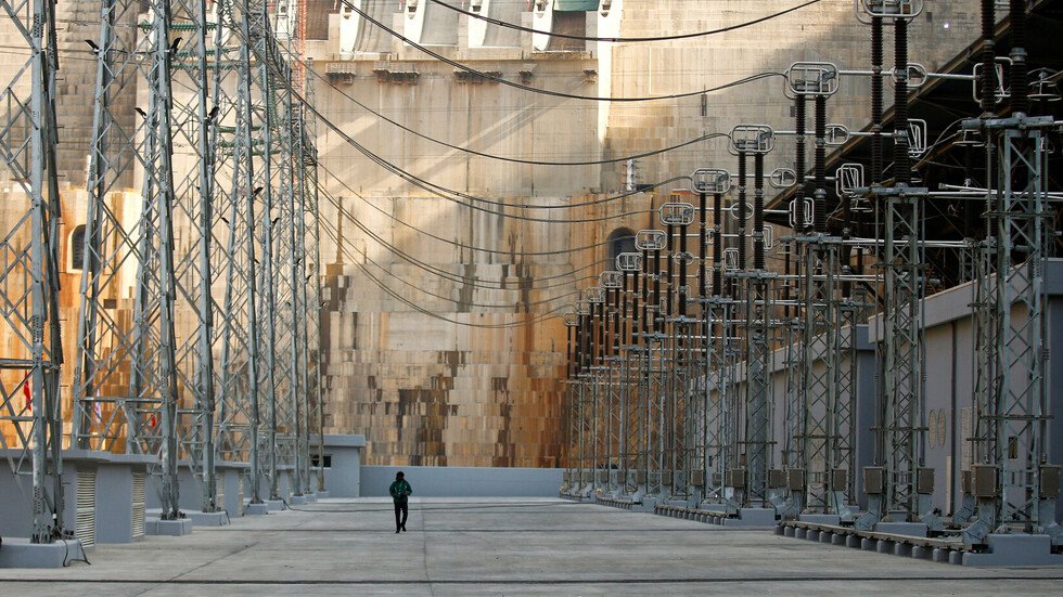 مصطفى بكري: لهجة رئيس وزراء إثيوبيا حول الحرب ضد مصر ليست دبلوماسية