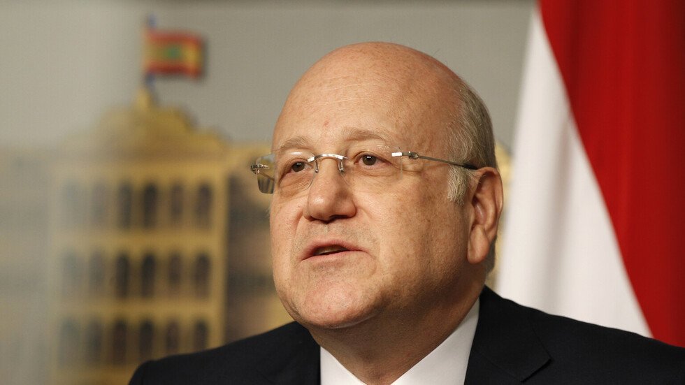 لبنان.. رئيس حكومة سابق ينفي تورطه في تهمة فساد بملايين الدولارات