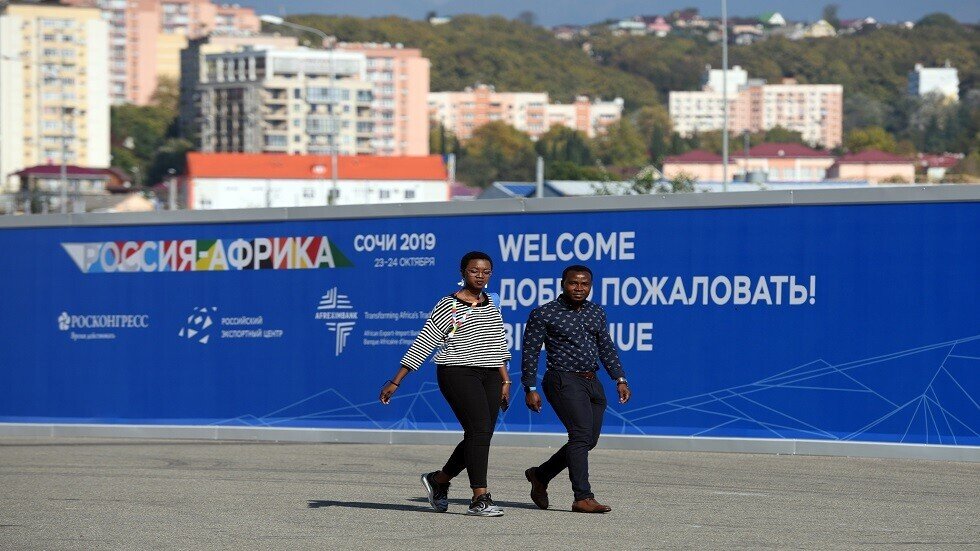 بوتين: سنواصل تأهيل الطلاب العسكريين الأفارقة في الكليات الروسية