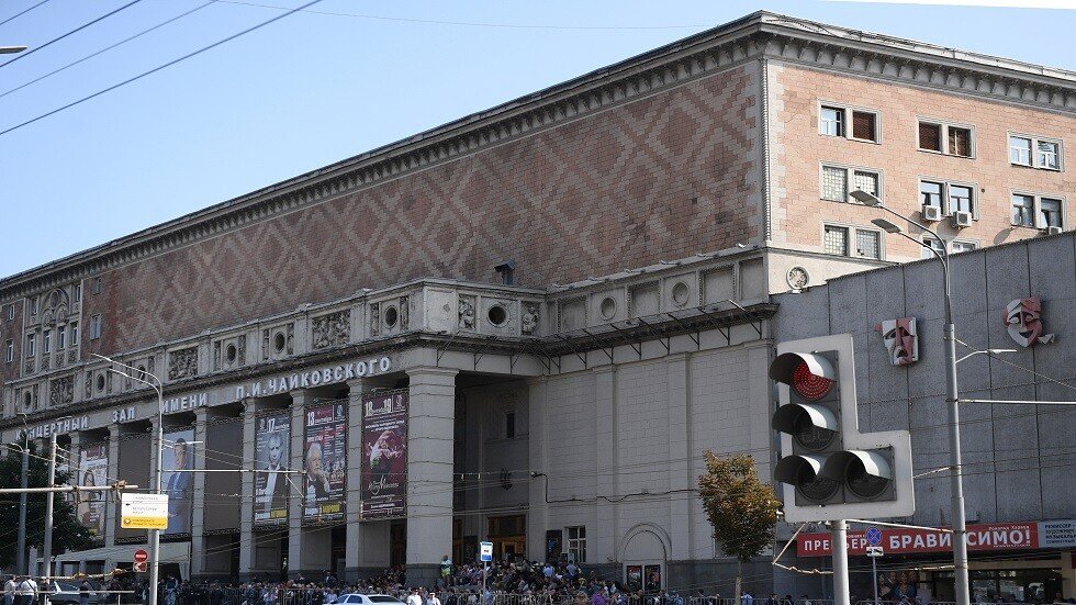 قاعة "تشايكوفسكي" الموسيقية بصدد الاحتفال بيوبيلها الـ80