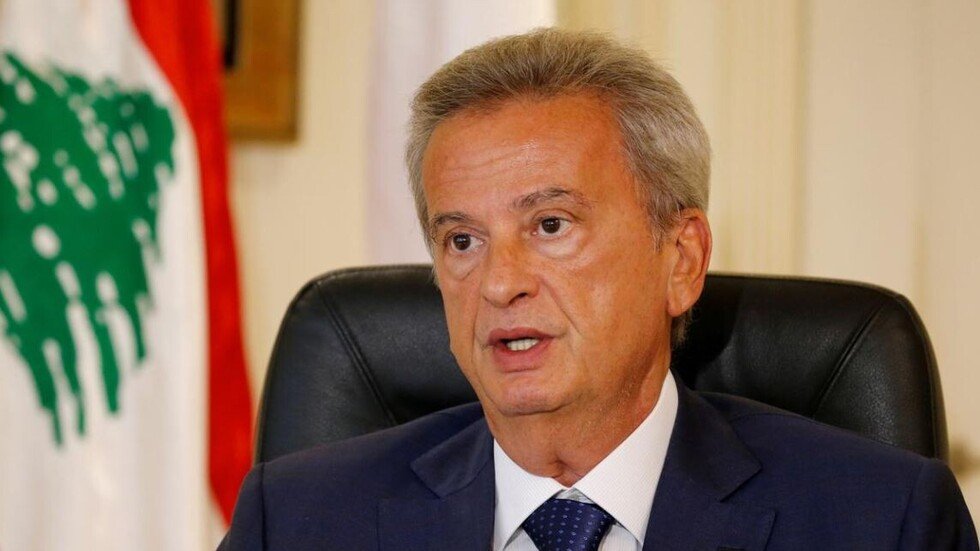 حاكم مصرف لبنان: البلد على مسافة أيام من الانهيار في حال عدم اتخاذ خطوات عاجلة