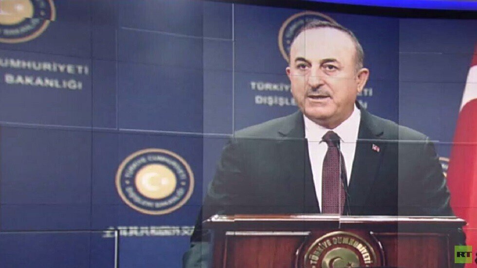 أوغلو يهدد مقاتلي وحدات الحماية