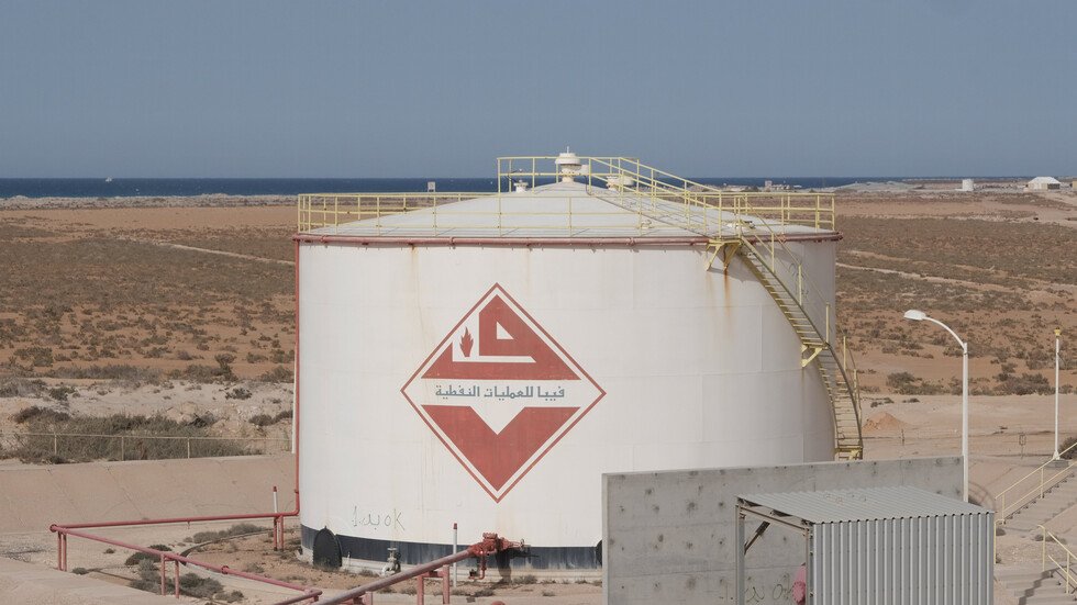 مصر تأمل بعودة شركاتها النفطية إلى ليبيا