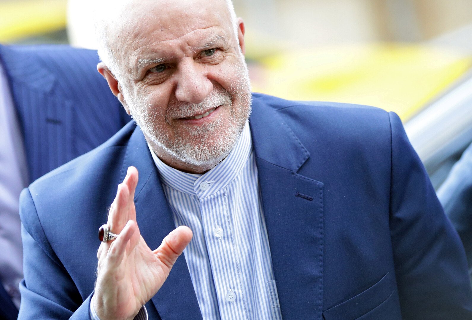 إيران تعزز أمن منشآتها النفطية