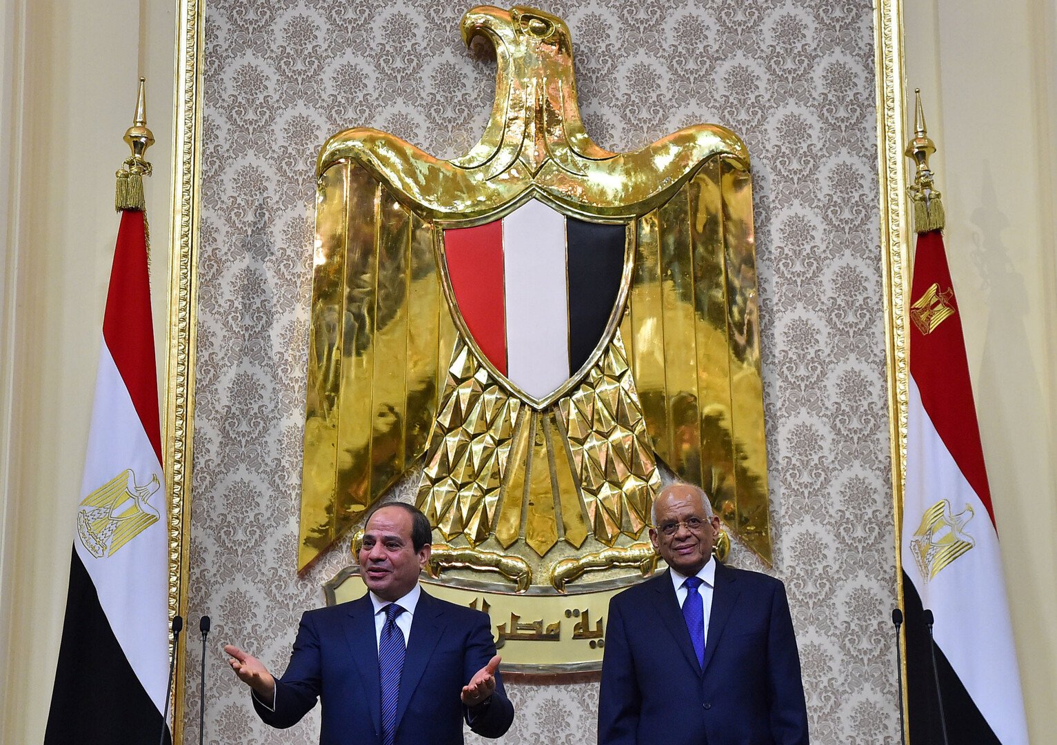 رئيس البرلمان المصري يرد على 
