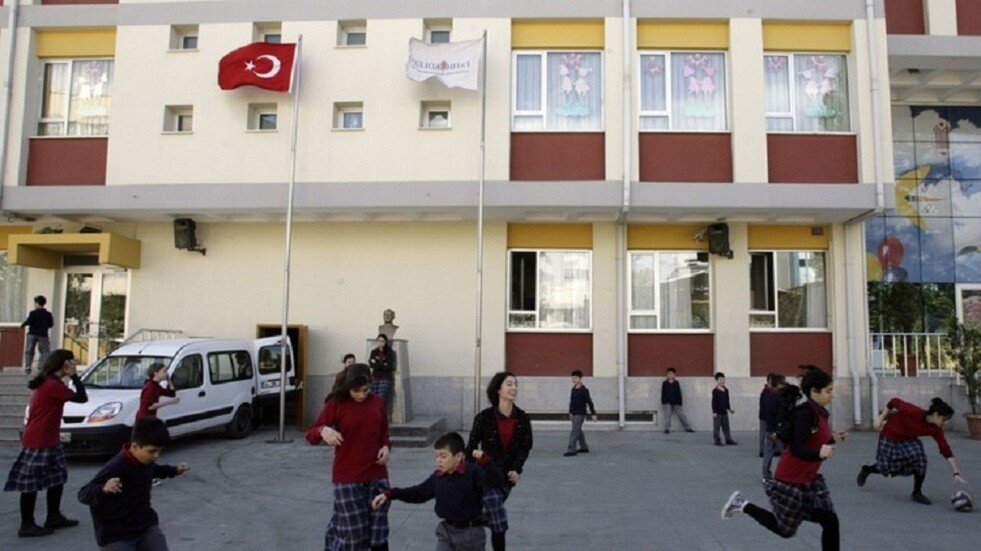 التربية التركية تصدر بيانا حول انتحار  الطفل السوري وائل السعود بسبب 