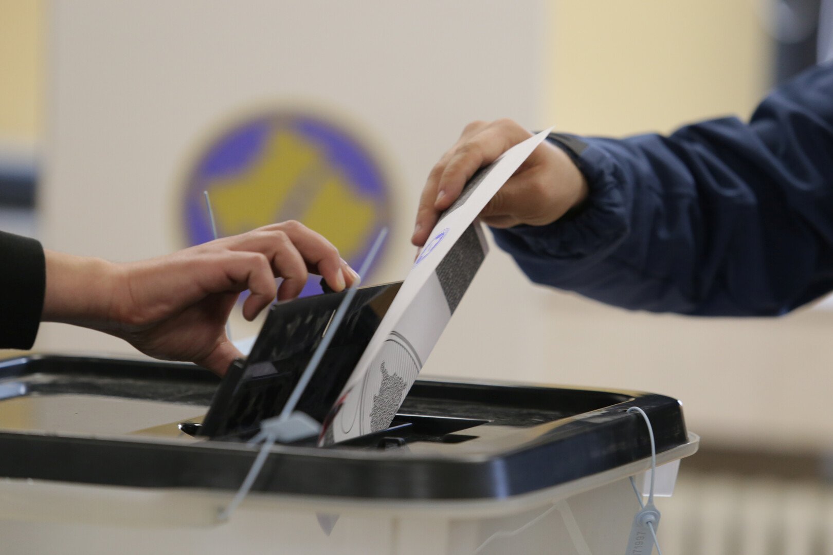 تقدم المعارضة في انتخابات كوسوفو التشريعية