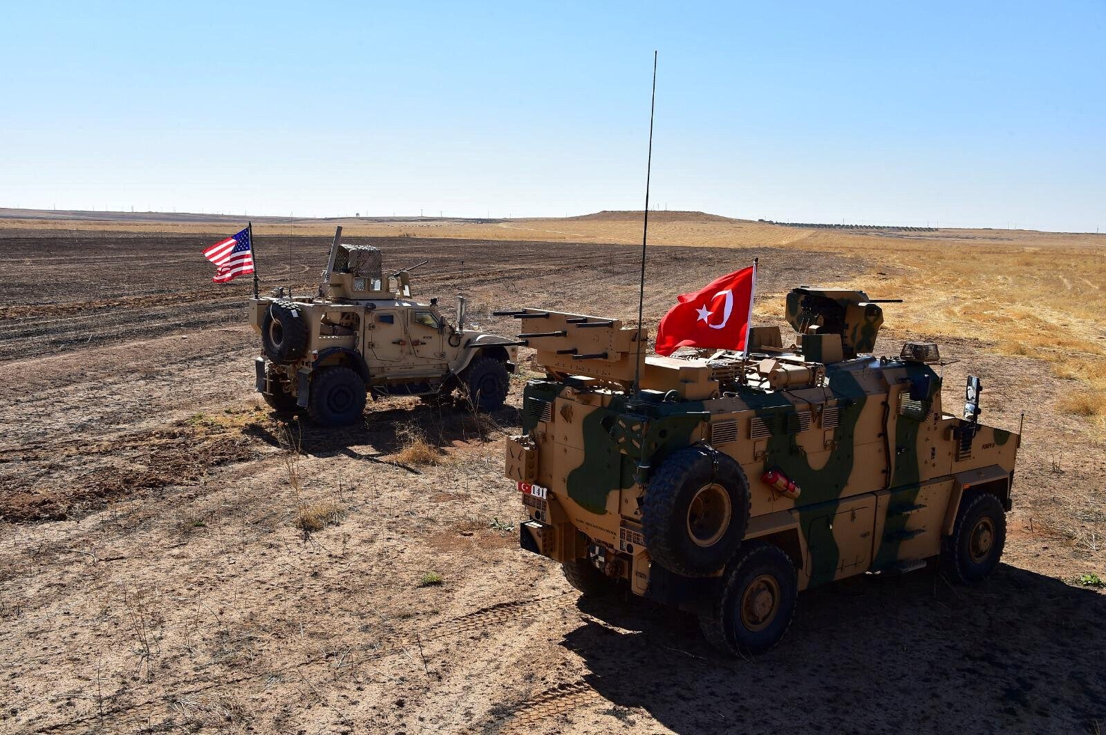 الدفاع التركية تعلن السيطرة على أهداف محددة شمال شرق سوريا