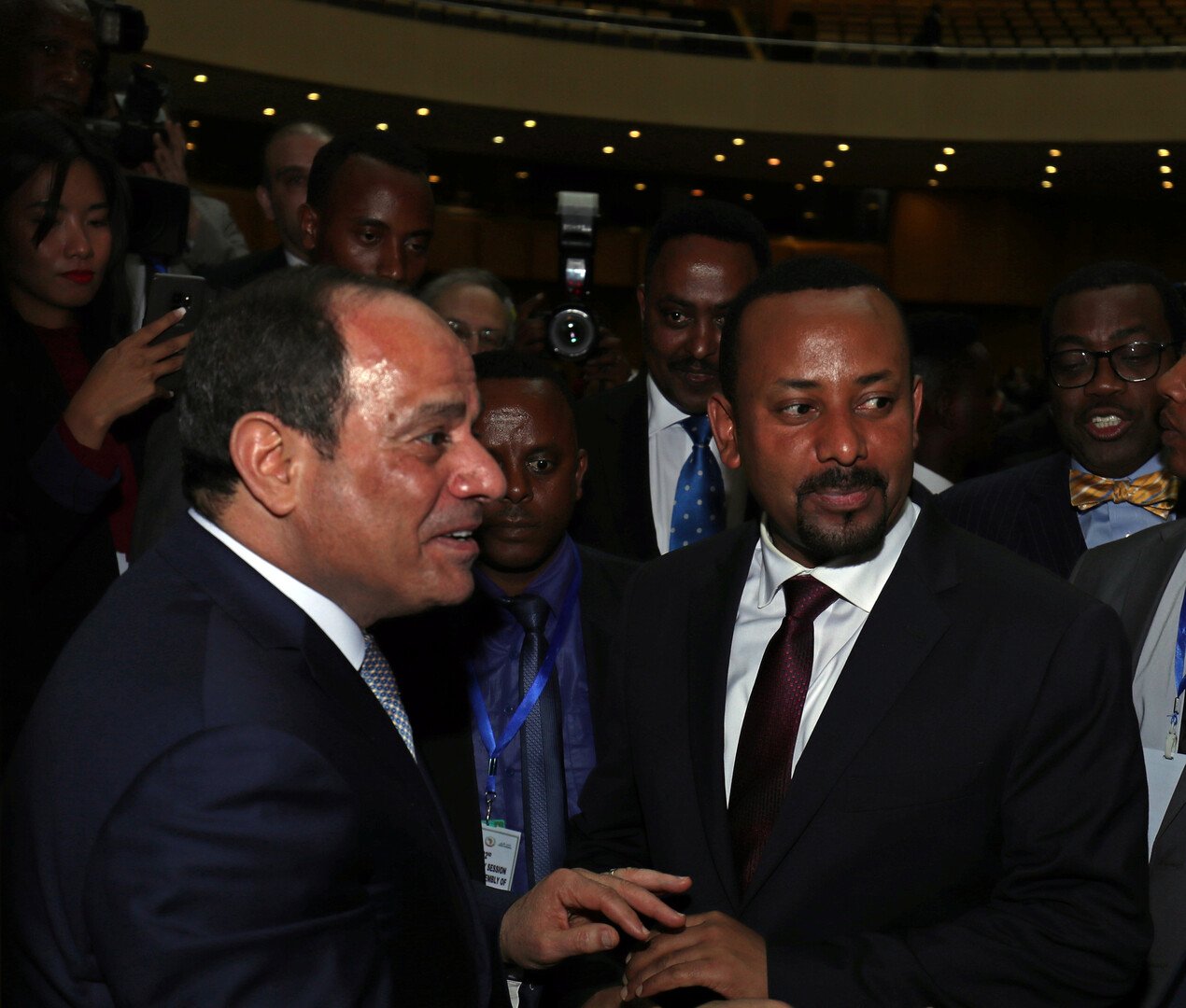 السيسي يتلقى اتصالا من رئيس وزراء إثيوبيا بشأن 